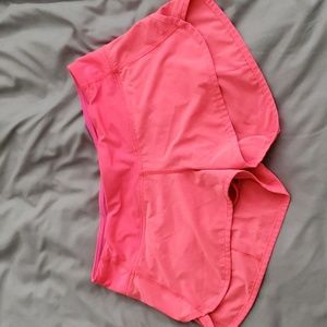 Speed up short size 6